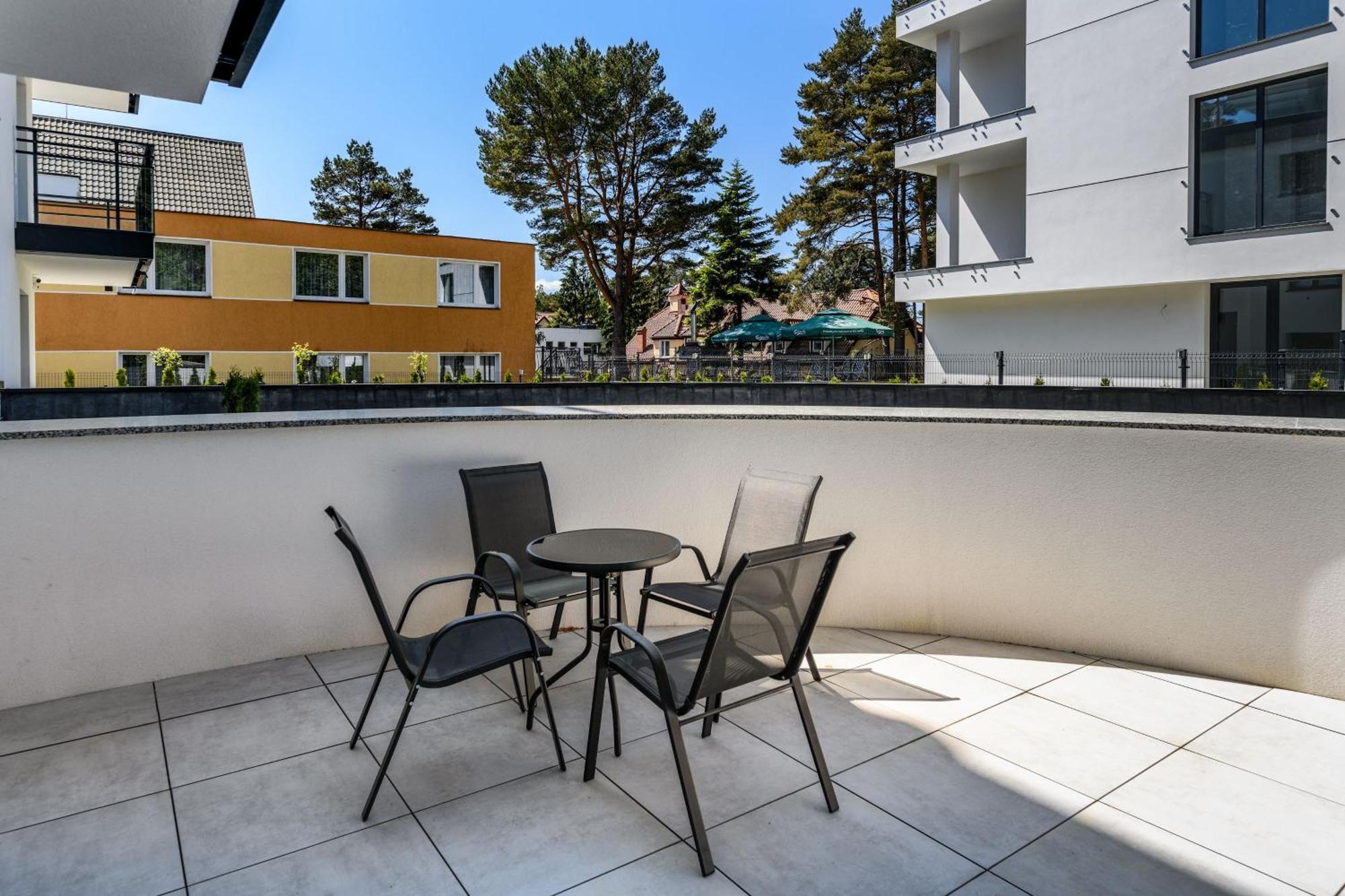 Double Rest Apartment Jastrzebia Gora Exterior photo